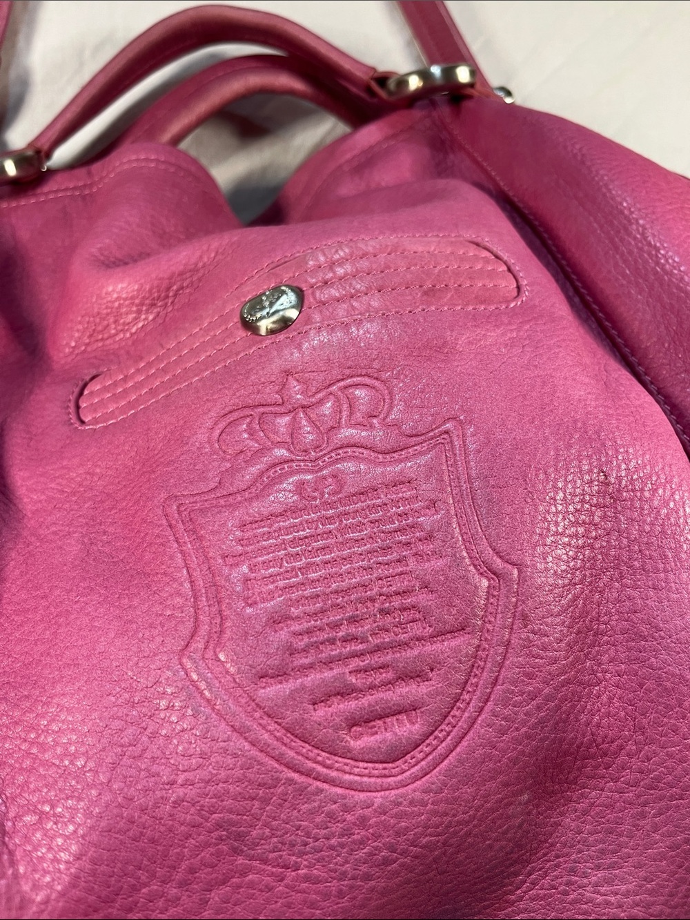Vibrant CETTU Hot Pink Pebbled Leather Crest Hobo Bag Boho Barbiecore - Picture 4 of 11